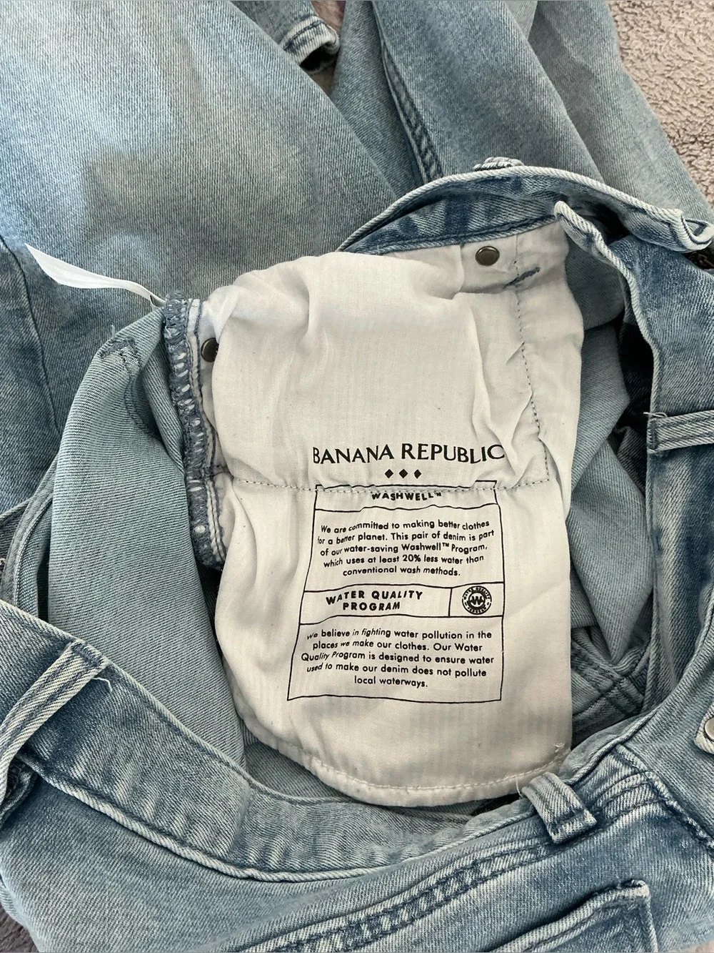 Banana Republic Athletic Fit Travel Jean